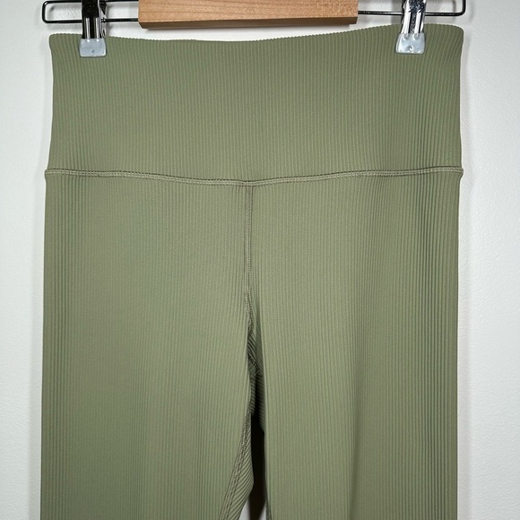 Athleta Moss Green Elation Rib‎ Tight Medium - Picture 3 of 8